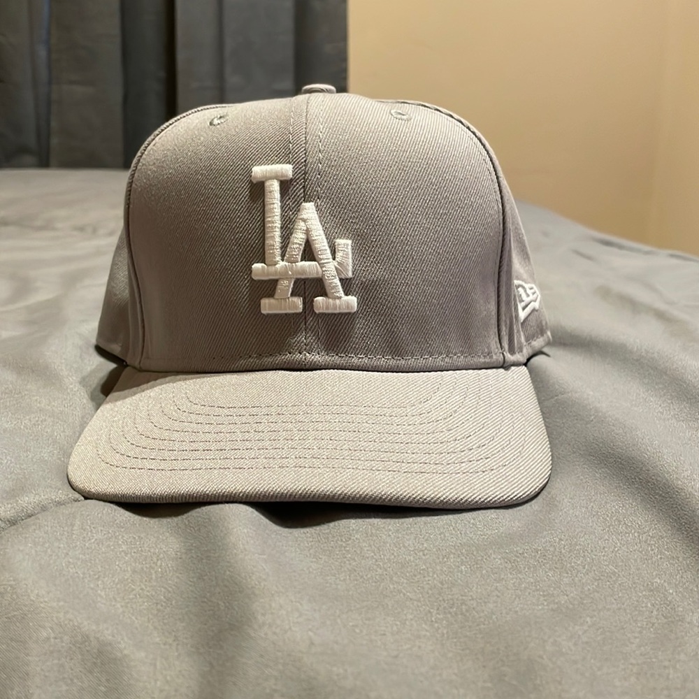 Los Angeles dodgers gray fitted hat